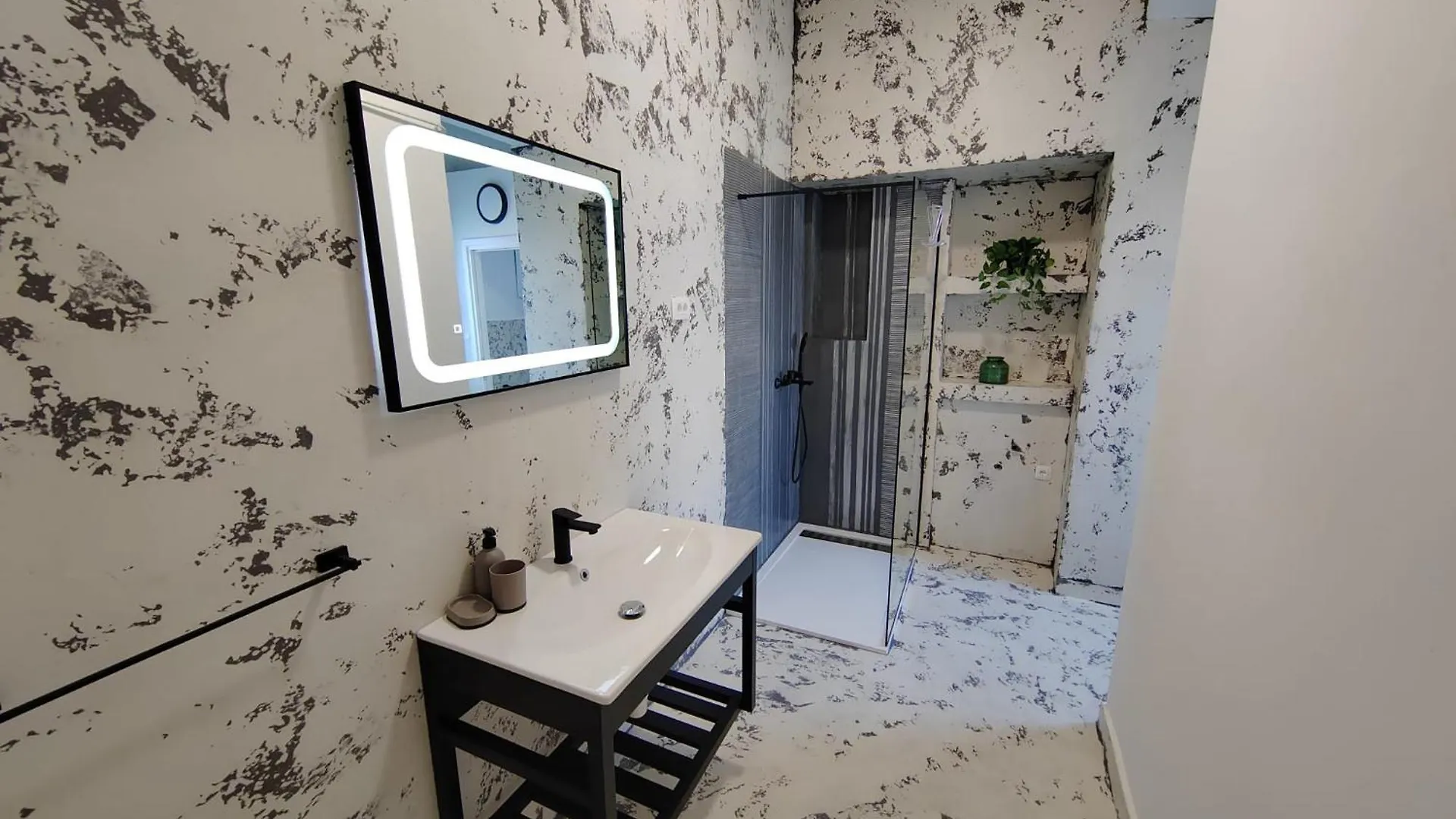 Luxury Apartment Zara زادار